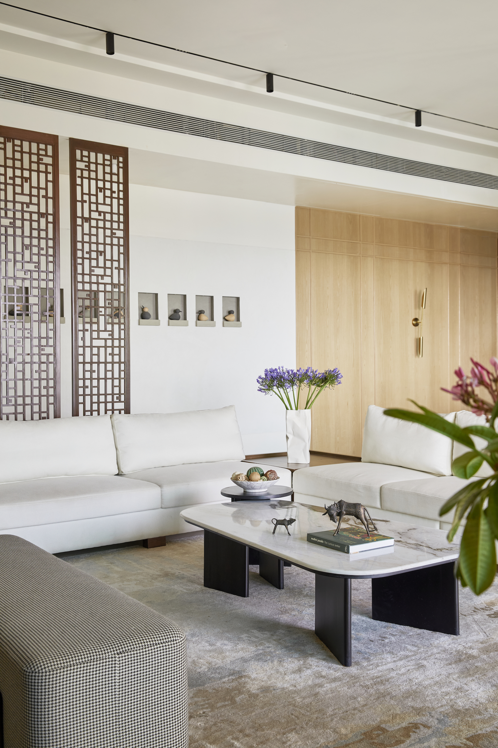 A Modern & Timeless Oasis in the Bustling City of Mumbai , Designed by Studio NACL