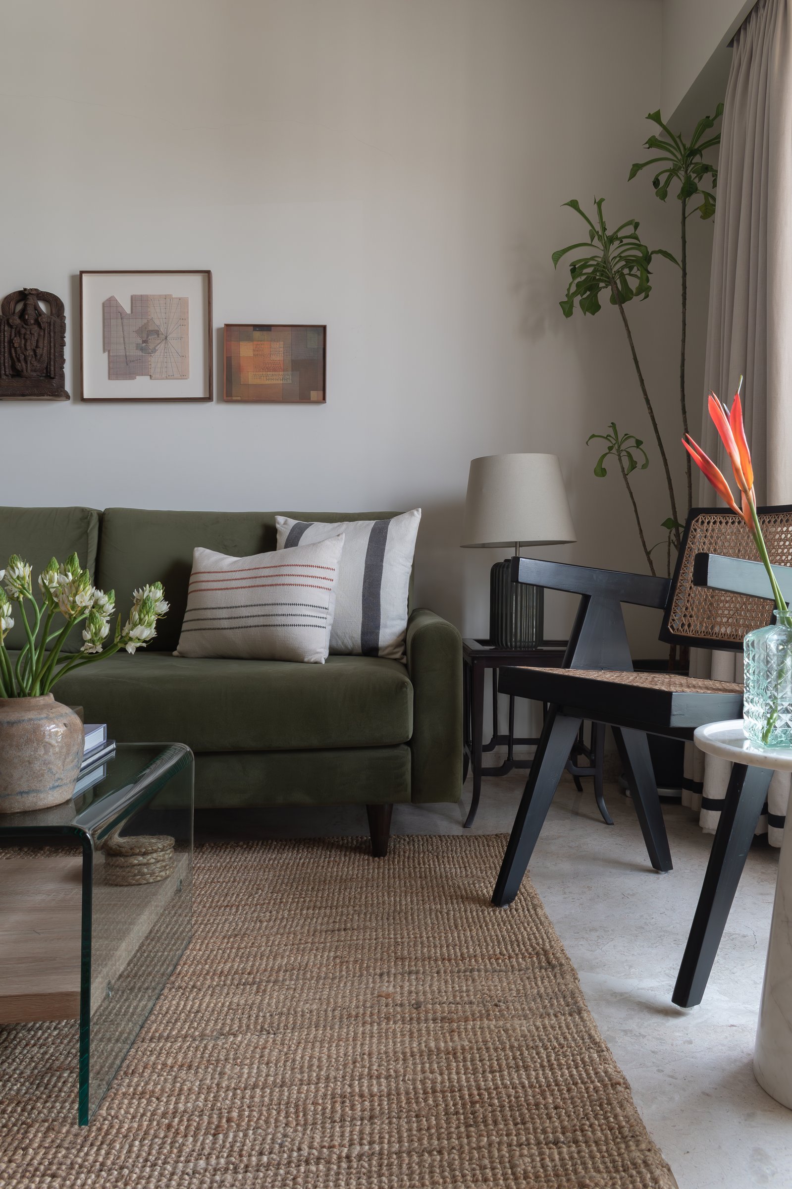 Apartment 902: A Mumbai Home Where Restraint Becomes the Quiet Argument