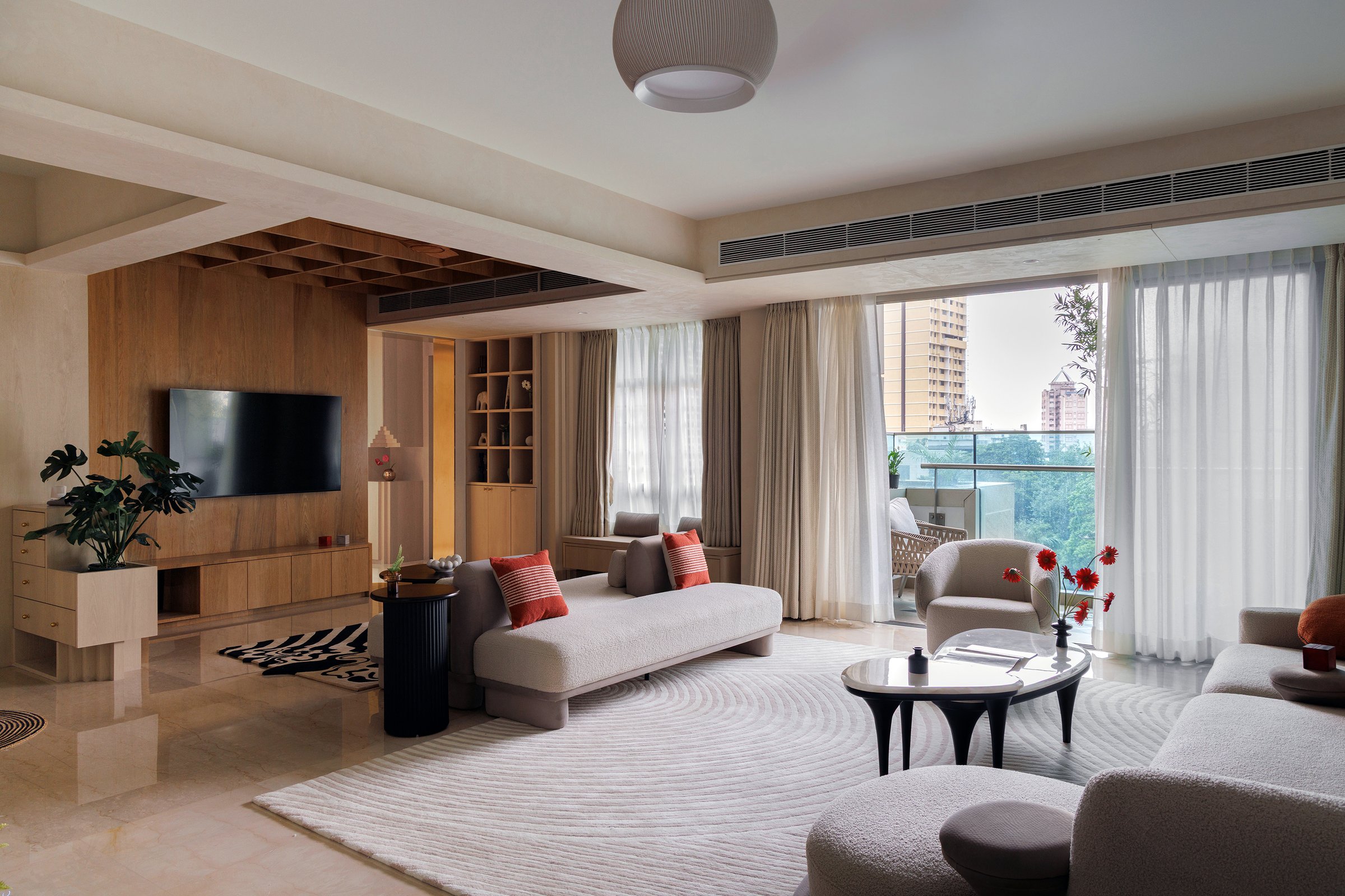 Thickened Planes: A Mumbai Apartment Where the Wall Becomes the Room