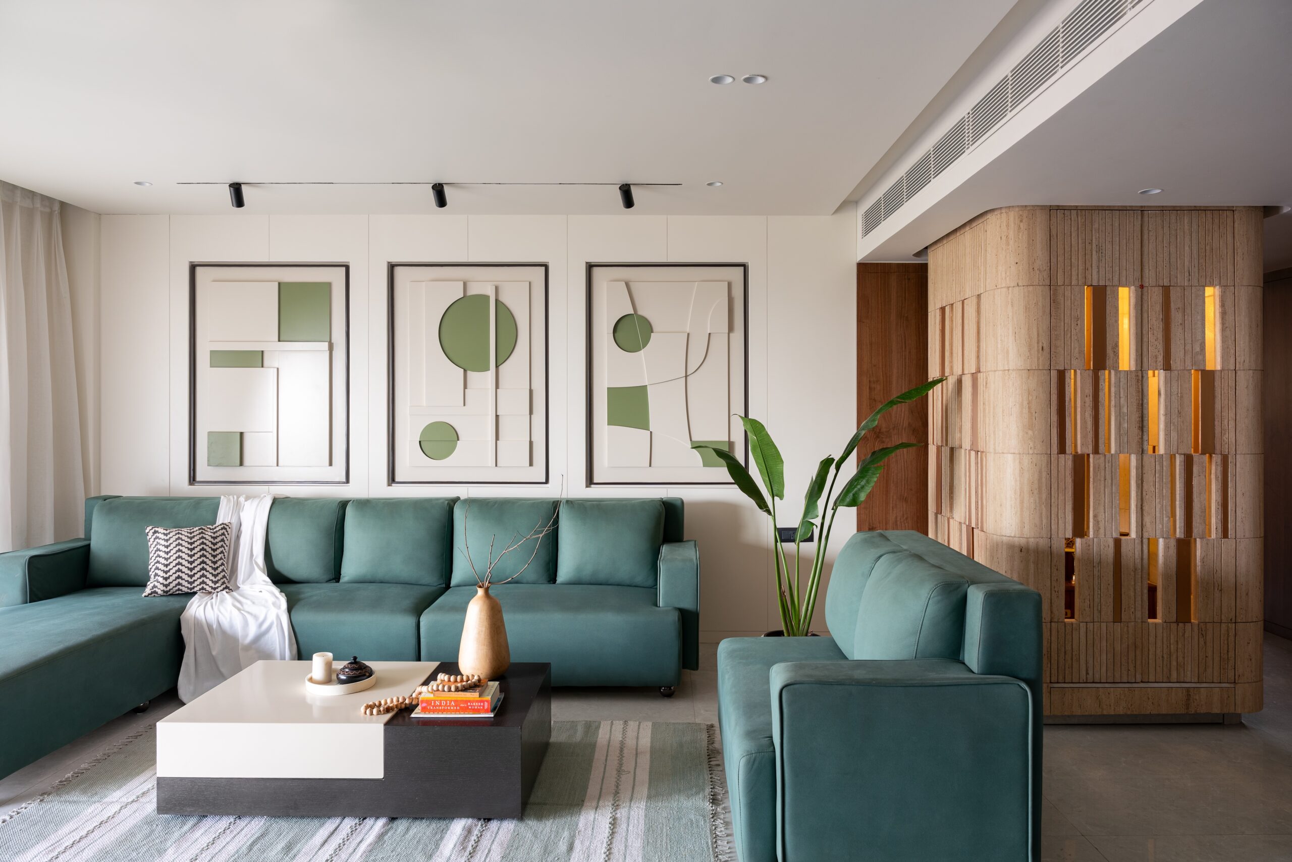 The House That Glows: A Nashik Apartment Where the Sacred Becomes Sculpture