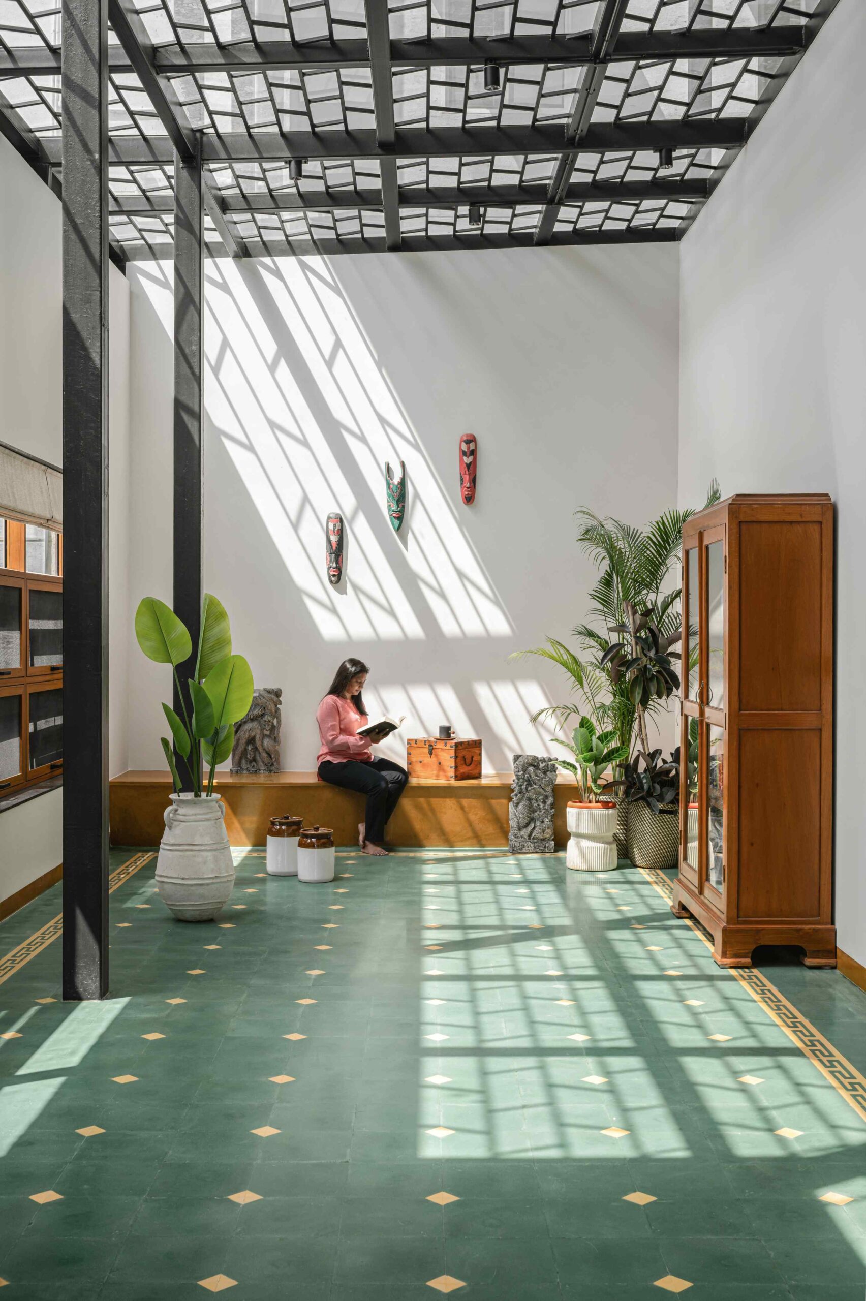 Astitva Aasare: A Bengaluru Home That Renovates Memory Without Erasing It