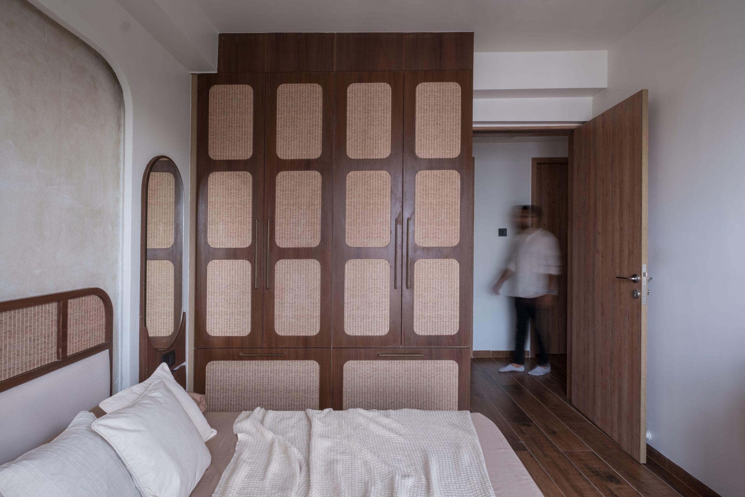 Dune House: A Pune Apartment Where Japandi Restraint Meets Handcrafted Calm