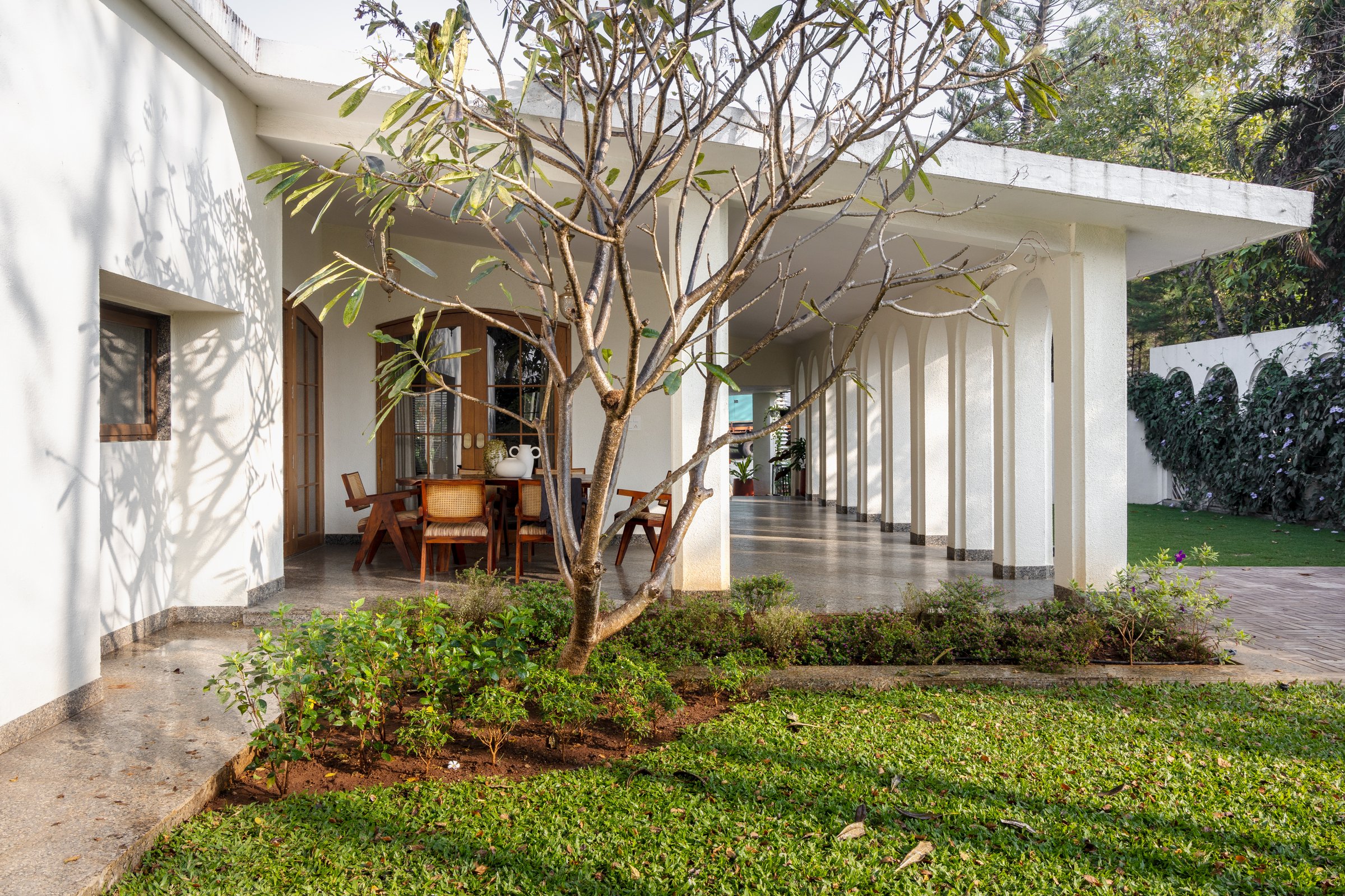 Nashik Farmhouse: A Retreat Where Restraint Meets the Countryside