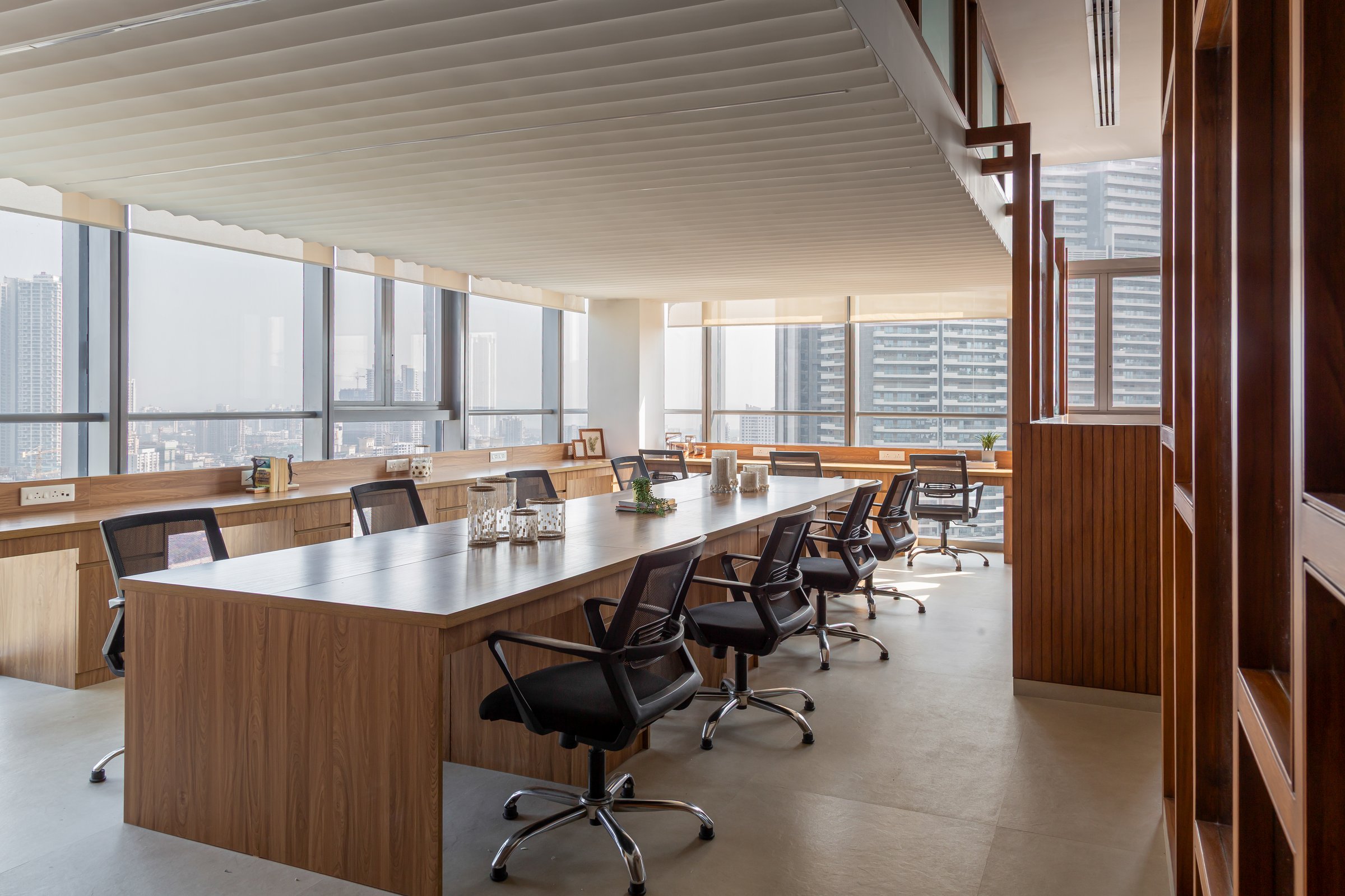 The Loom Loft: A Mahalaxmi Office Where Warmth Tempers the Industrial Shell
