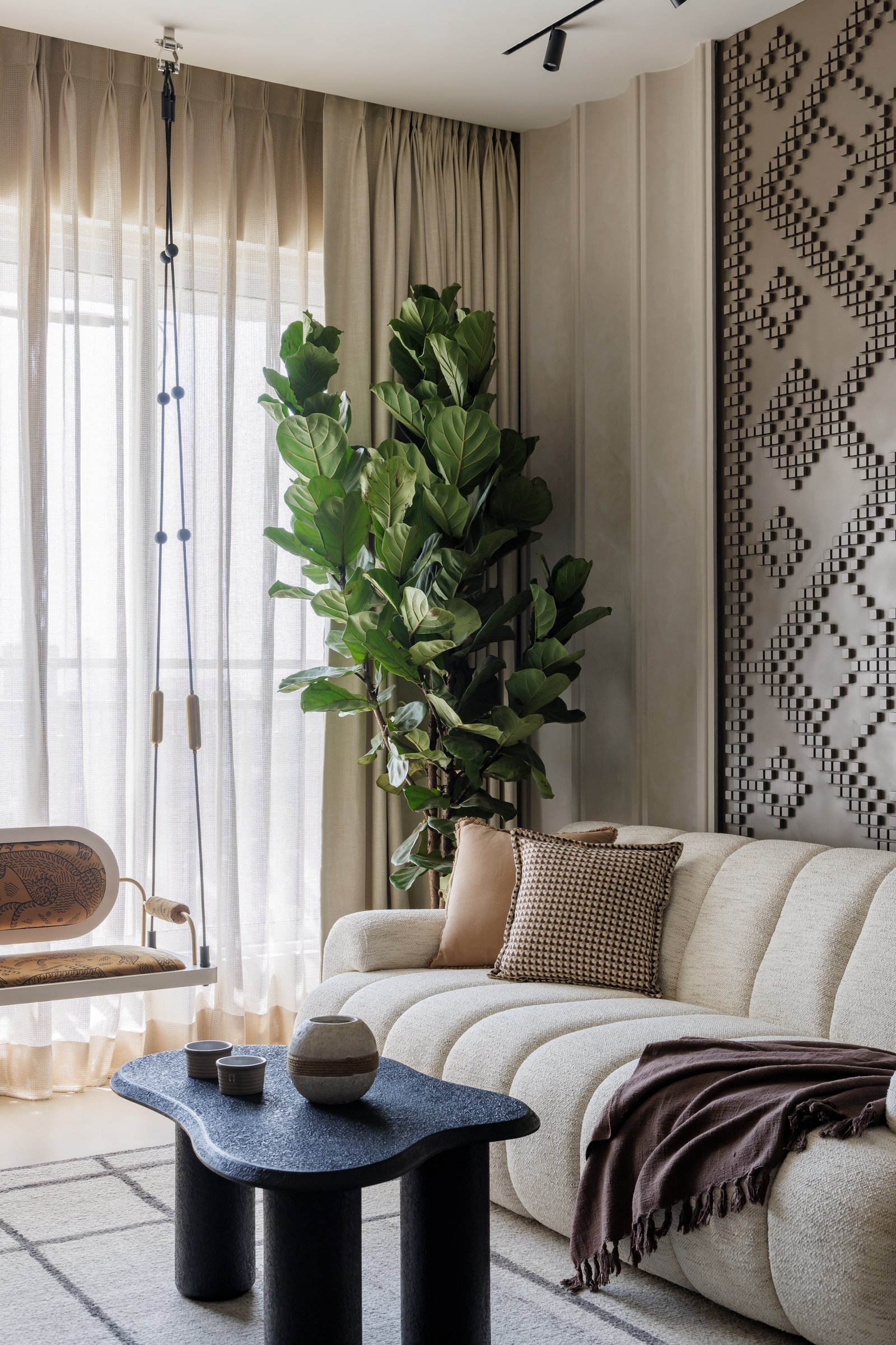 Casa Sable: A Mumbai Apartment Where Minimalism Learns the Language of Warmth