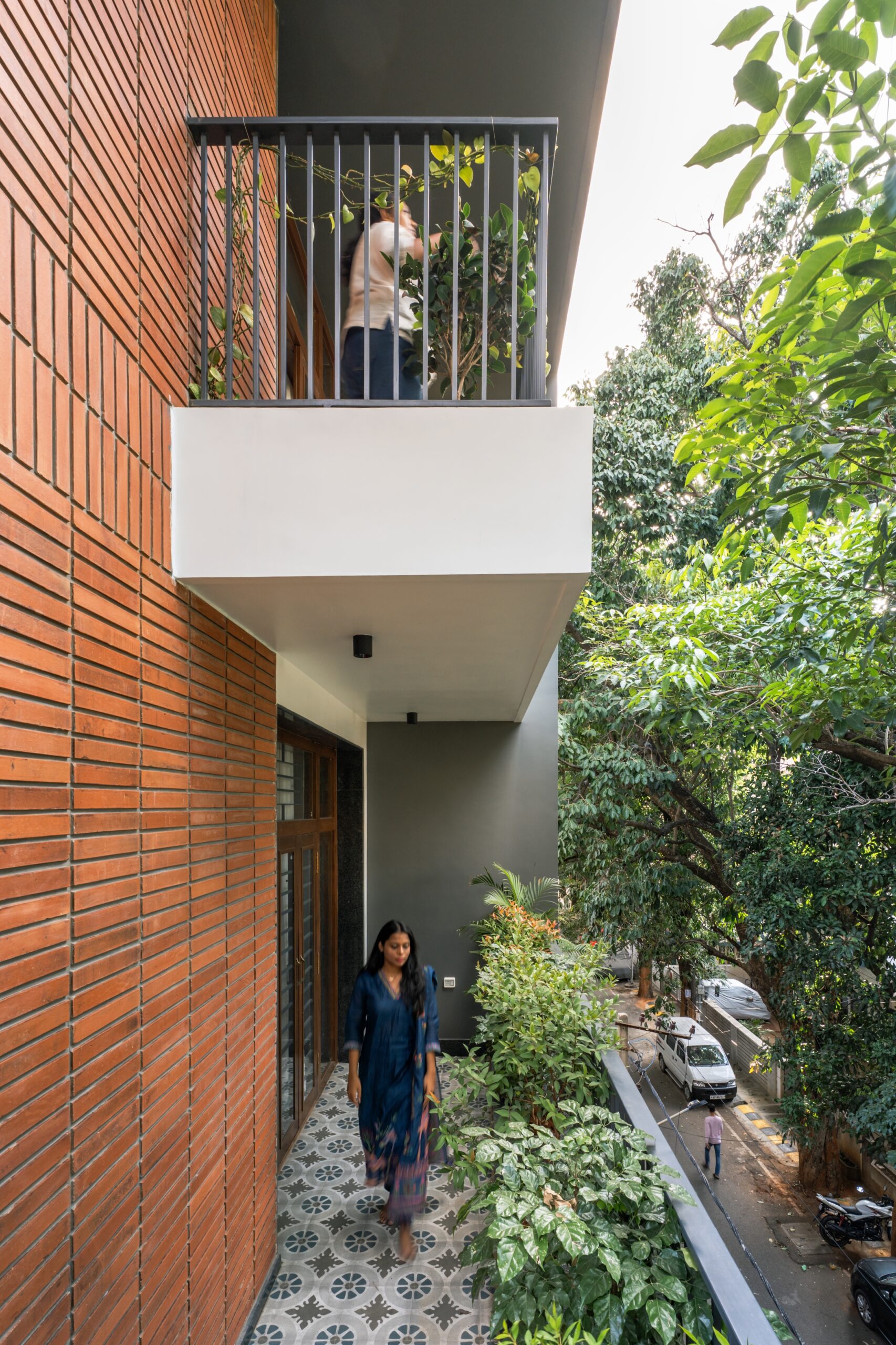 Prabhu Residence: A Compact Bengaluru Home Where Terracotta Sets the Tone